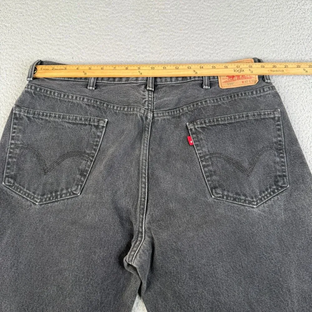 LEVI'S 550 Relaxed Jeans Mens 42x32 Black Light Wash Tapered Streetwear